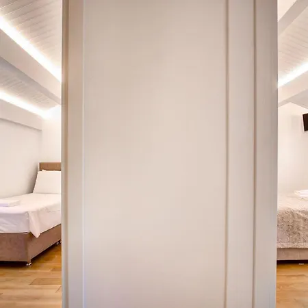 The Heritage Penthouse! Old Centre Apartment Corfu (city)