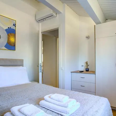 The Heritage Penthouse! Old Centre Διαμέρισμα